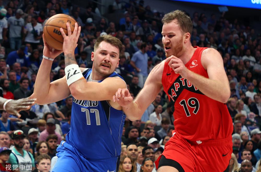 收入激增 收入激增